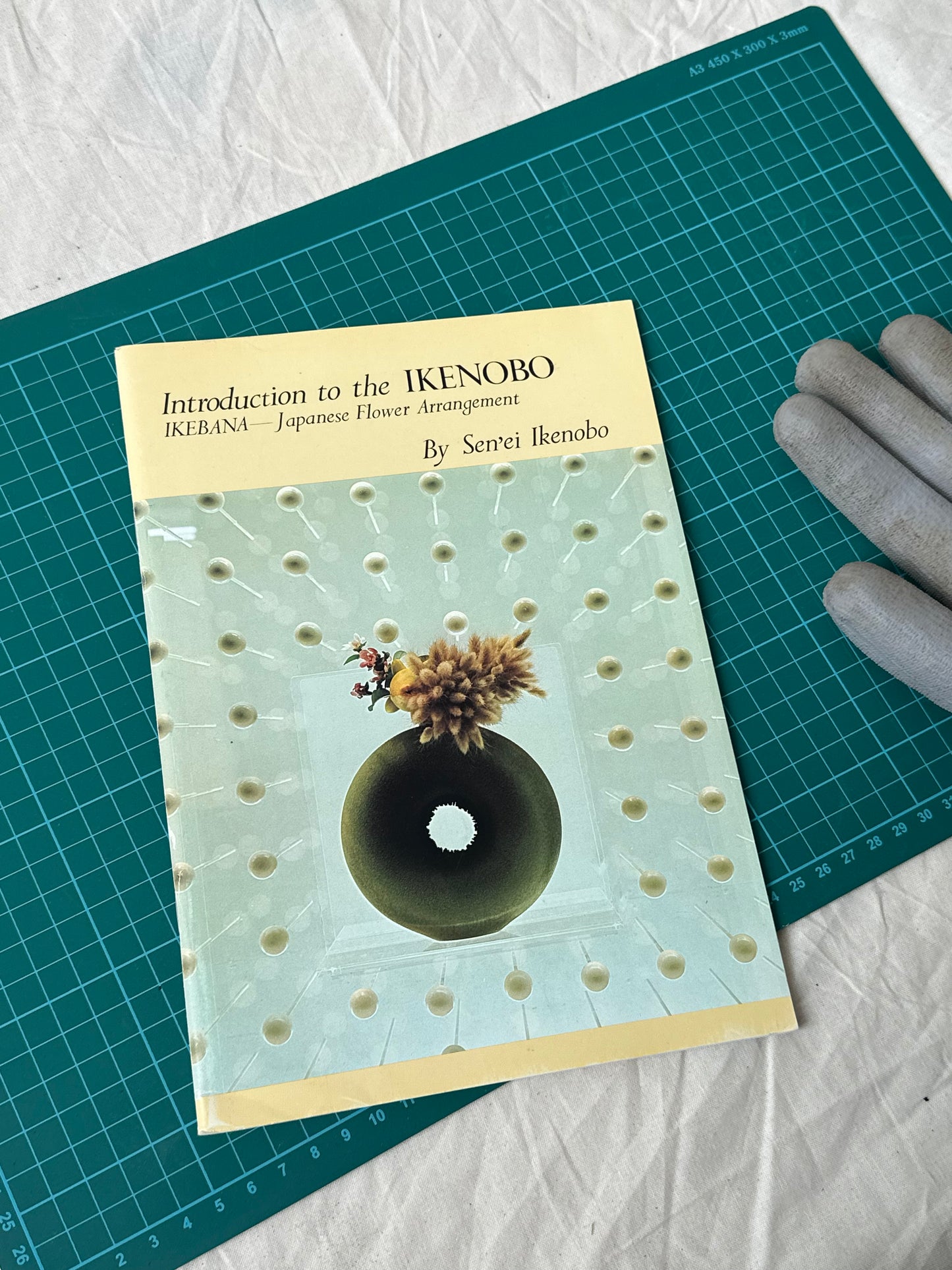 Introduction To The Ikenobo Ikebana : Japanese Flower Arrangement, Ikenobo Sen’ei, Published in 1975