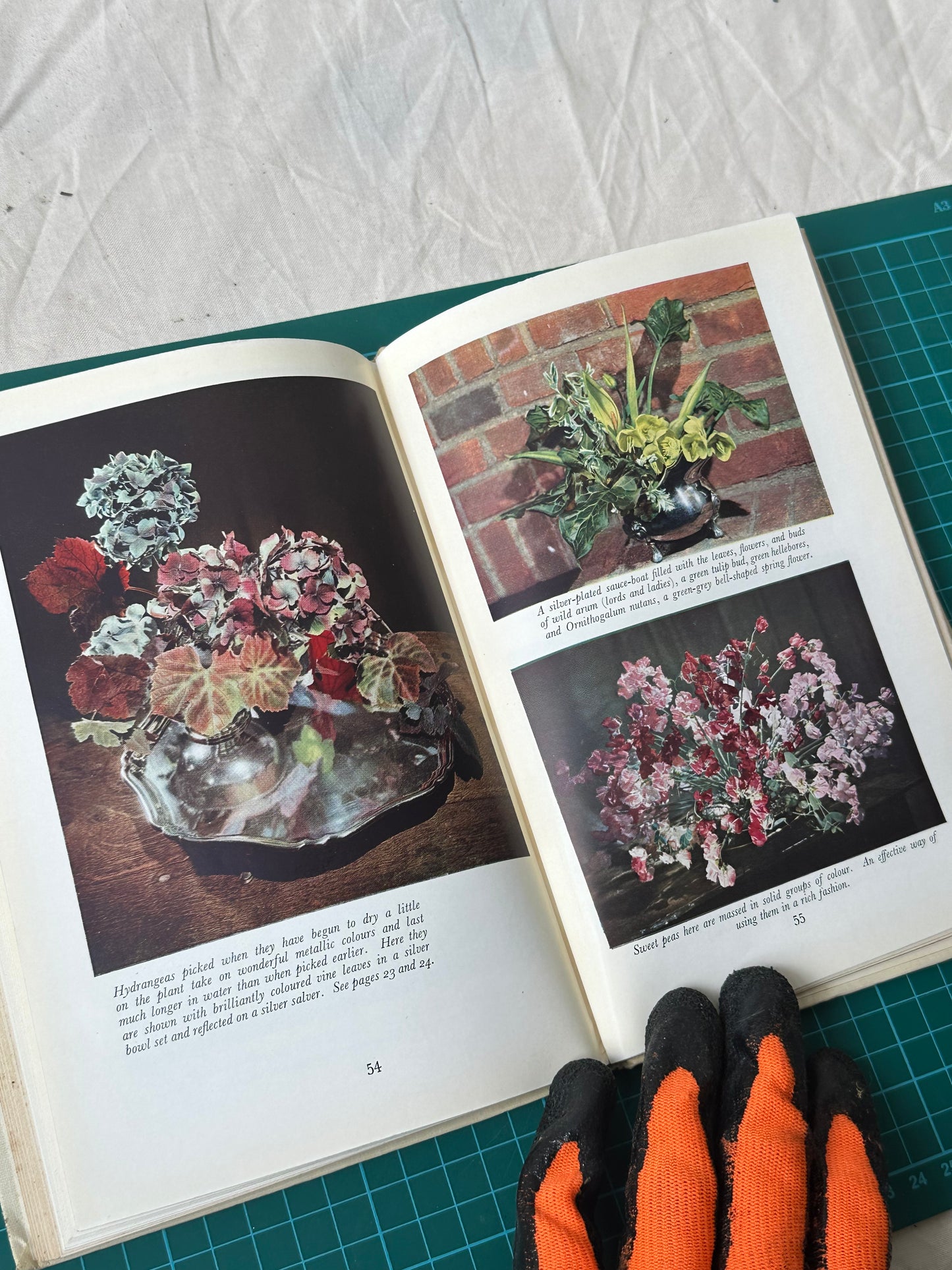 Simple Flowers: A Millionaire For A Few Pence, Constance Spry, published in 1957
